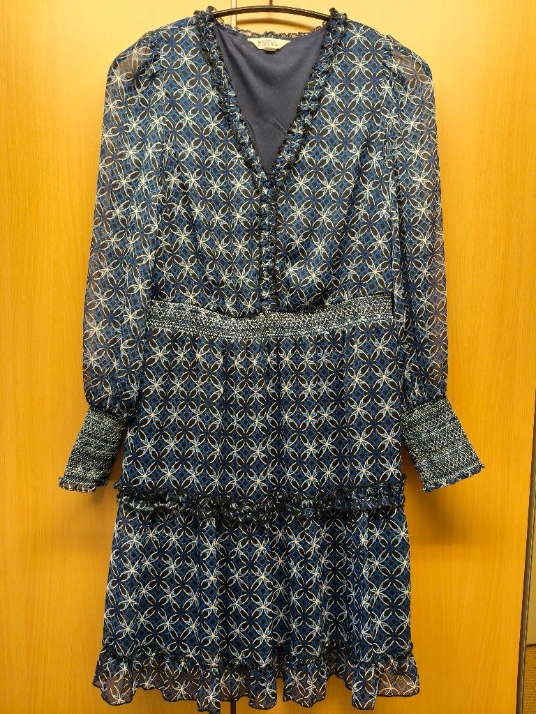 jurk, Kleding | Dames, Jurken, Blauw, Maat 42/44 (L), Ophalen of Verzenden, Knielengte