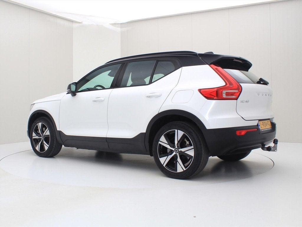 Volvo Xc40 P8 408pk Recharge AWD 91,81% SoH [ TREKHAAK+ACC+S, Auto's, Volvo, Gebruikt, Zwart, Wit, Origineel Nederlands