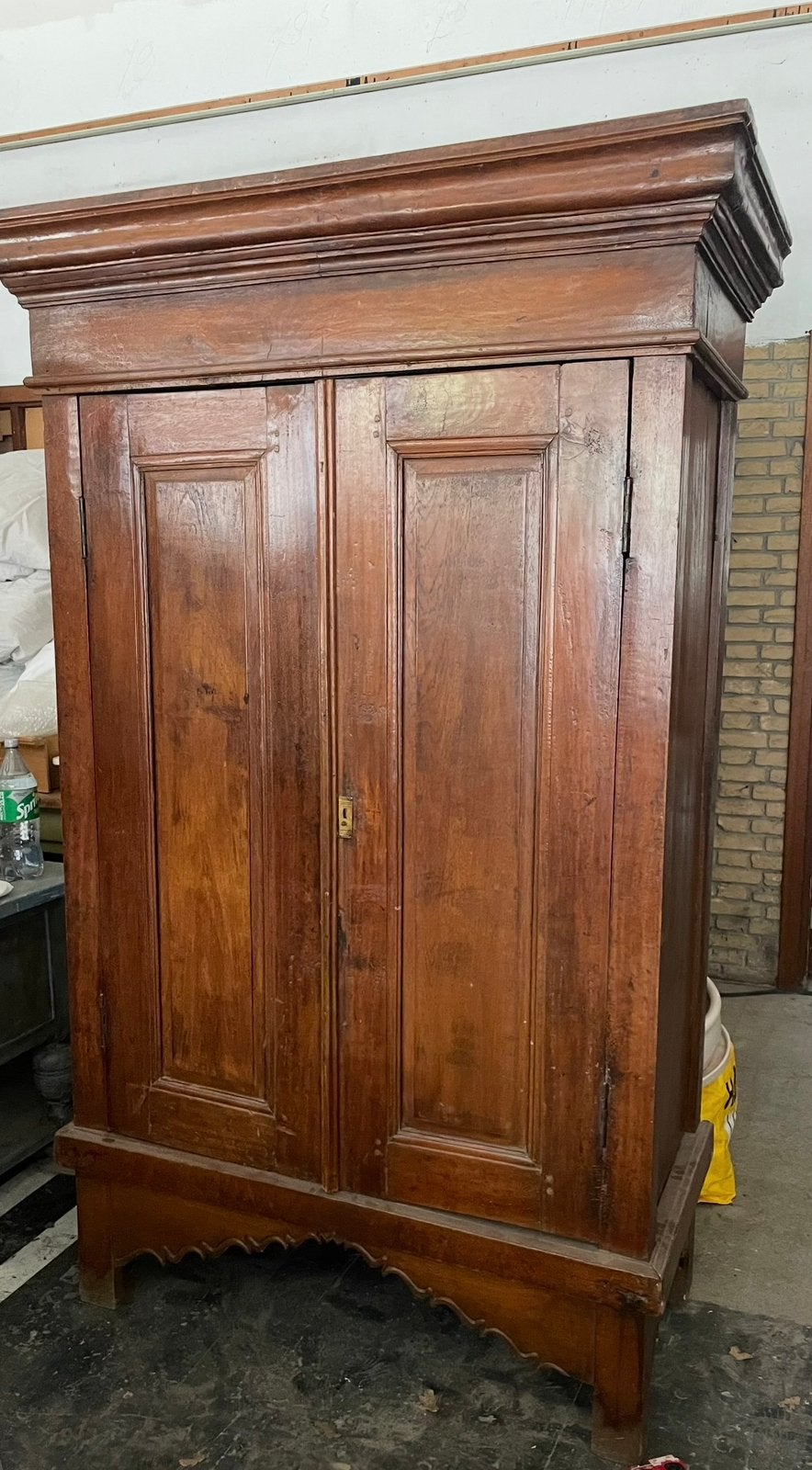 Antieke kast bruin, Ophalen