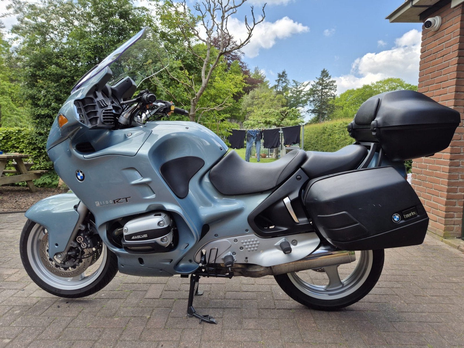 Gezocht een linker koffer en binnenkuip voor een R1100RT., Motoren, Ophalen of Verzenden