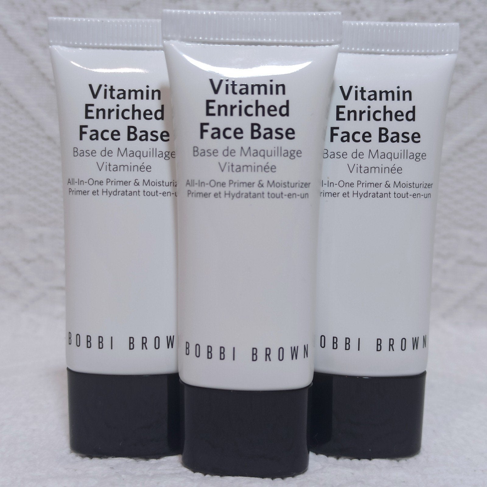 Bobbi Brown Vitamin Enriched Face Base, Verzenden, Nieuw, Gehele gezicht, Verzorging