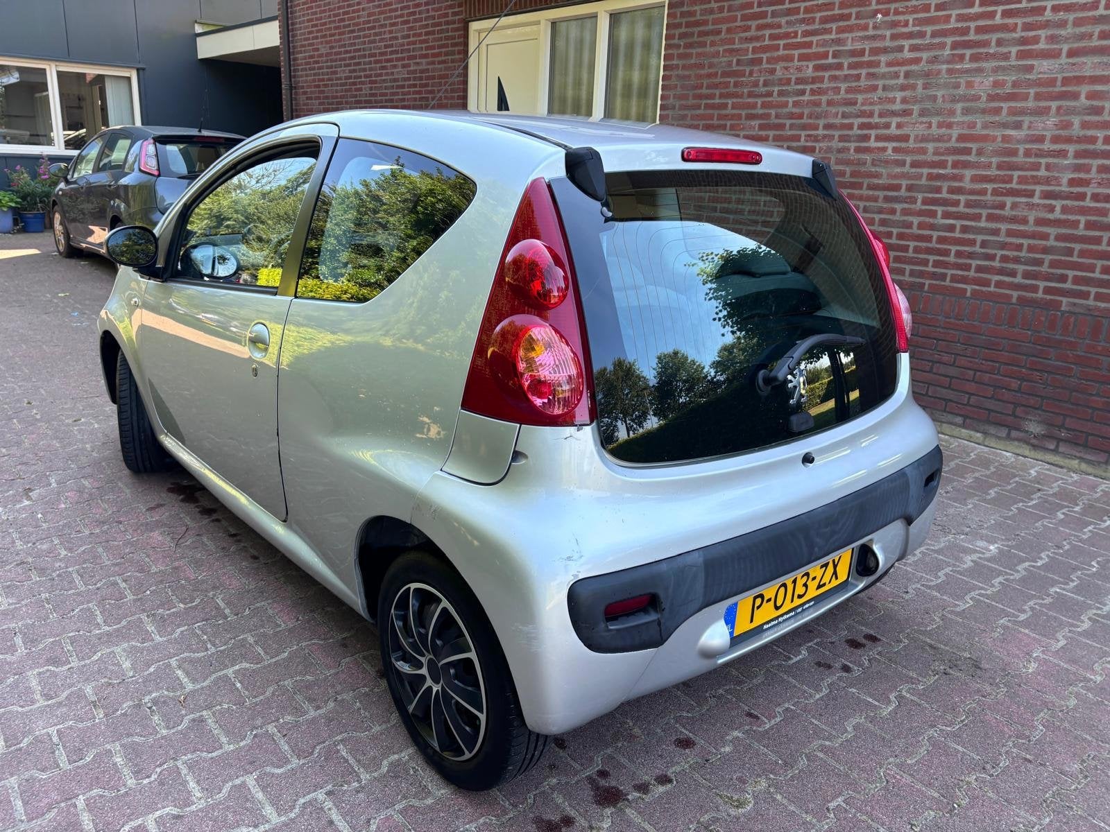 Peugeot 107 1.0-12V XR, Auto's, Voorwielaandrijving, Dealer onderhouden, Stof, Gebruikt