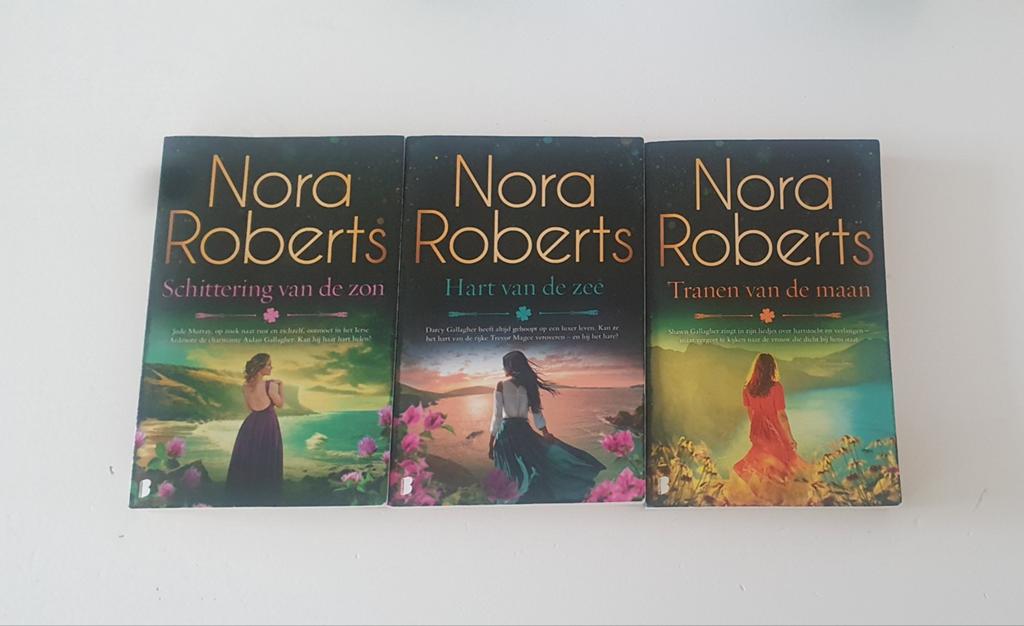 Nora Roberts boek Ierse Trilogie, Boeken, Romans, Ophalen of Verzenden, Zo goed als nieuw, Nora Roberts