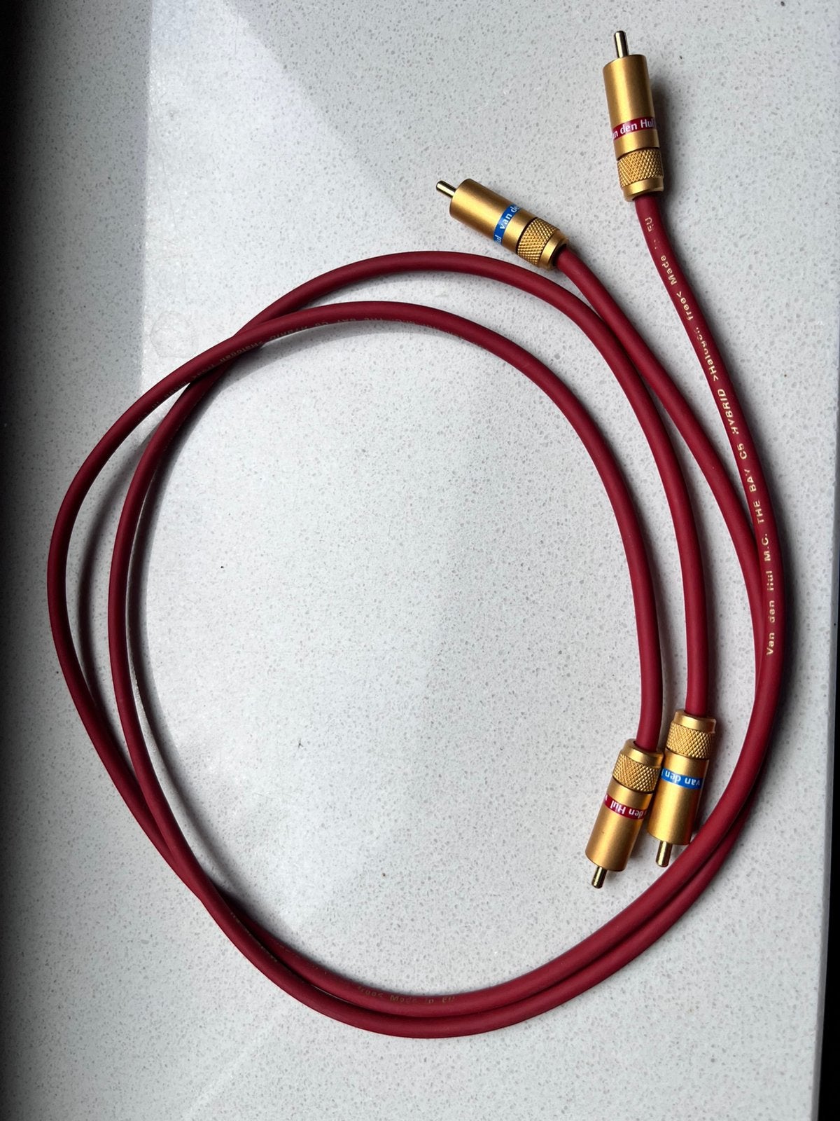 Van Den Hul M.C. THE BAY C5 hybrid RCA Interlink 80 cm zgan, Ophalen of Verzenden, Zo goed als nieuw, Minder dan 2 meter, Interlink-kabel