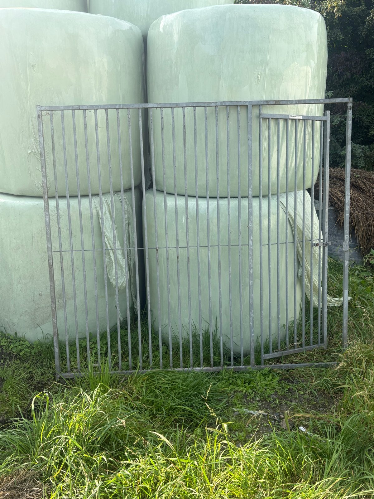Diverse hekken, totaal 10,5 meter, Ophalen, Met poort, Gebruikt, Overige typen
