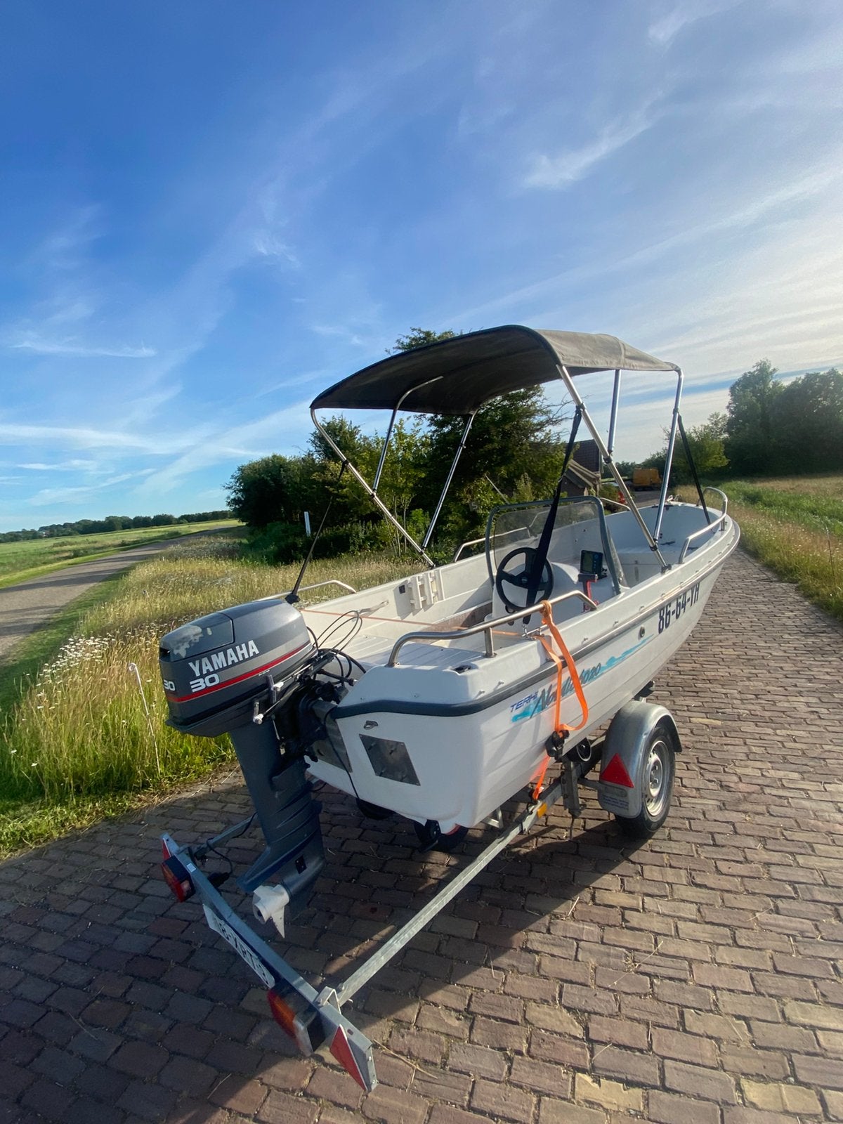 Consoleboot Terhi nordic 6020 yamaha 30pk 2t & kanteltrailer, Watersport en Boten, Gebruikt, Viertaktmotor, 30 tot 50 pk, 30 pk