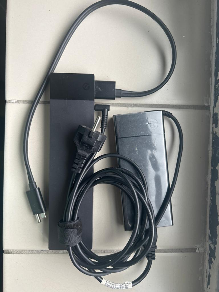 HP Elite / Zbook Thunderbolt 3 Dock + Oplader, Computers en Software, Dockingstations, Ophalen of Verzenden, Zo goed als nieuw
