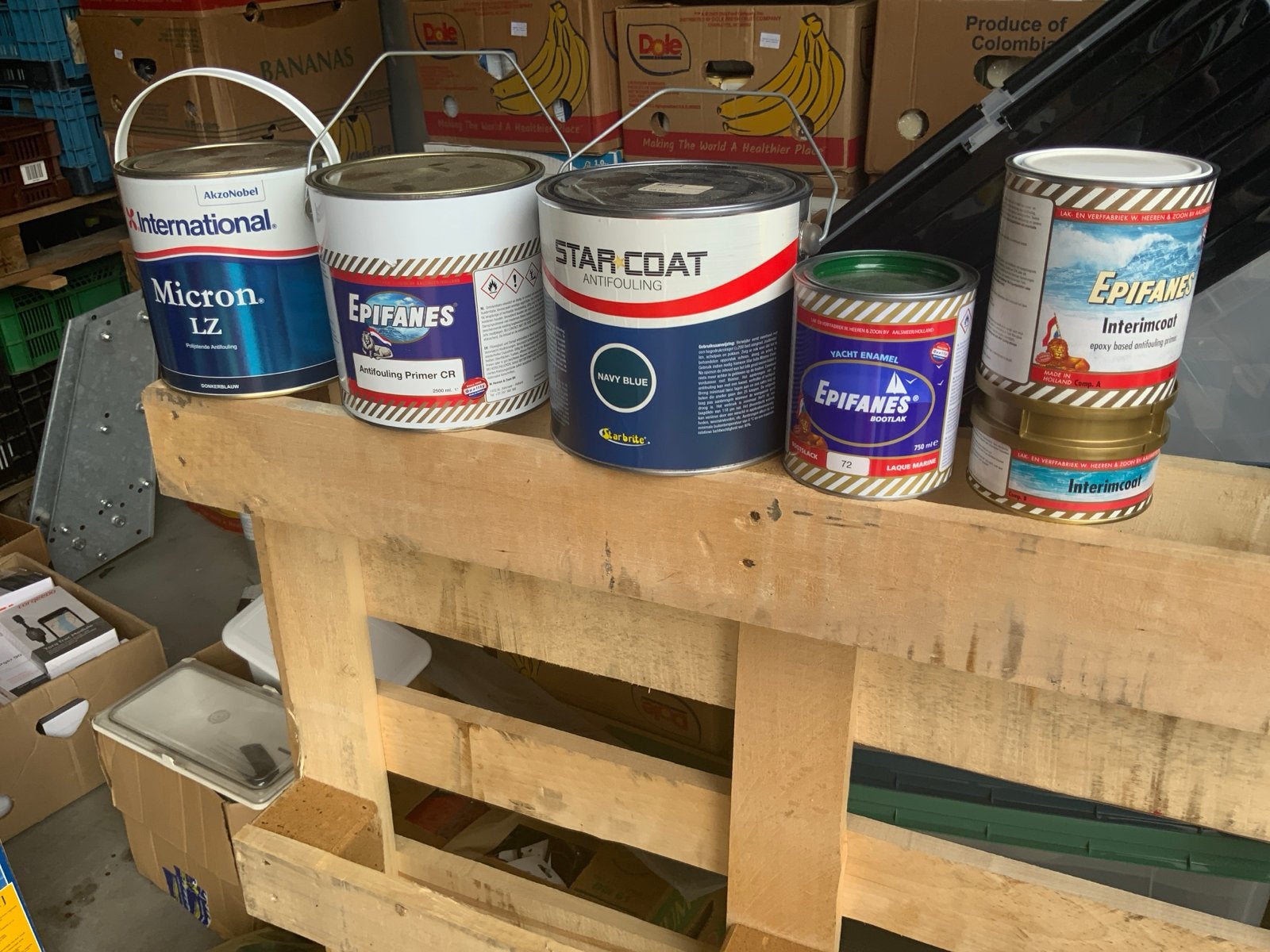 Diverse verf en lak voor boot en huis, Ophalen, Gebruikt, Overige kleuren, Verf
