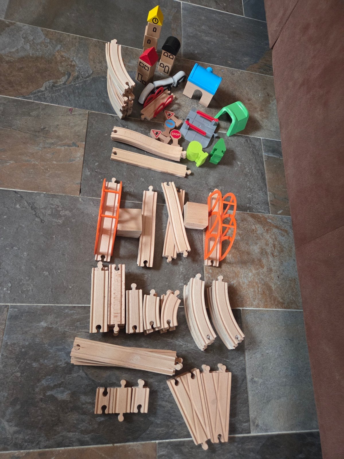 Lillabo Treinset met rails en 2 bruggen - 105-delig, Ophalen of Verzenden, Gebruikt, Bouwen