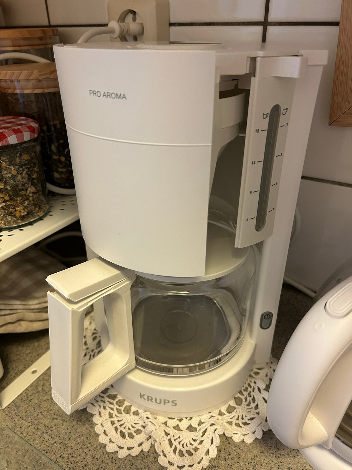 Krups Pro Aroma Koffiezetapparaat F30901, Gebruikt, 10 kopjes of meer, Koffiemachine, Gemalen koffie