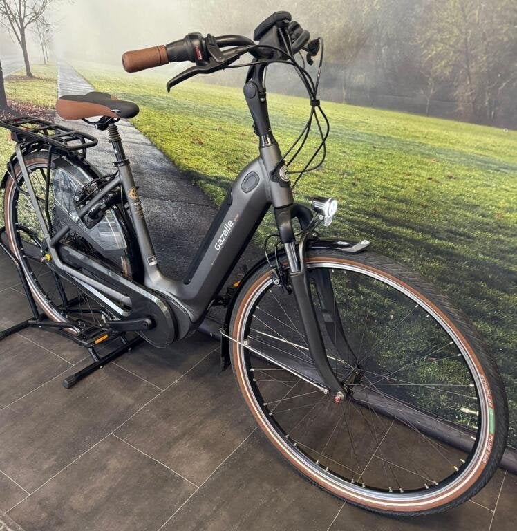 Gazelle Grenoble C7+ Elektrische fiets | 500WH | Middenmotor, Fietsen en Brommers, Koninklijke Gazelle N.V., Wilhelminaweg 8 6951 BP Dieren Nederland