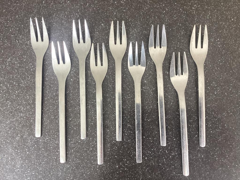 9 Vorkjes gebaksvorkjes, Ophalen of Verzenden, Gebruikt