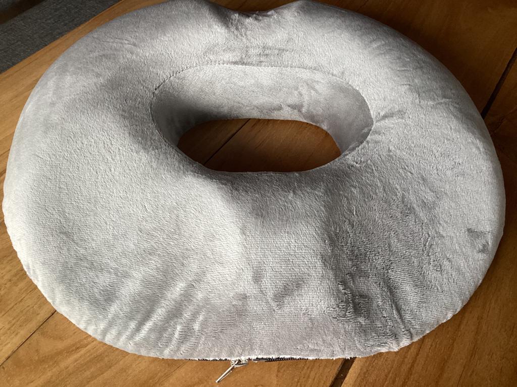Donutkussen stuitkussen nieuw., Ophalen of Verzenden, Zo goed als nieuw, Overige typen