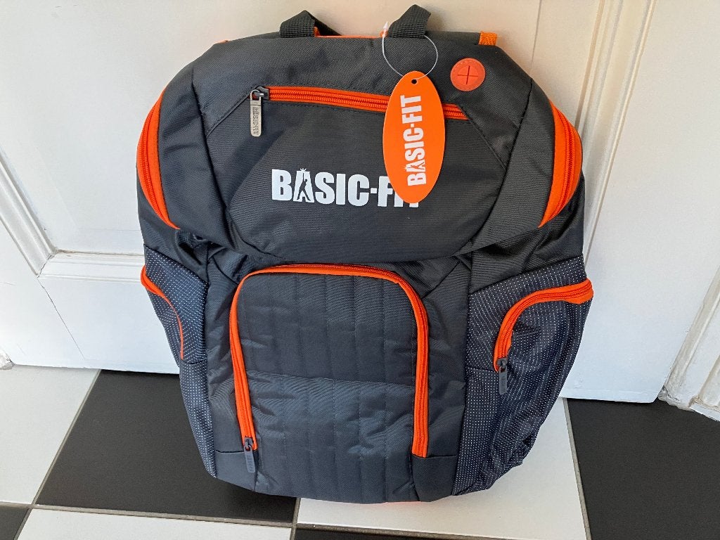 Basic Fit rugzak sporttas nieuw - Zie de foto’s - nieuw, 25 tot 40 cm, Nieuw, Ophalen of Verzenden, Overige merken