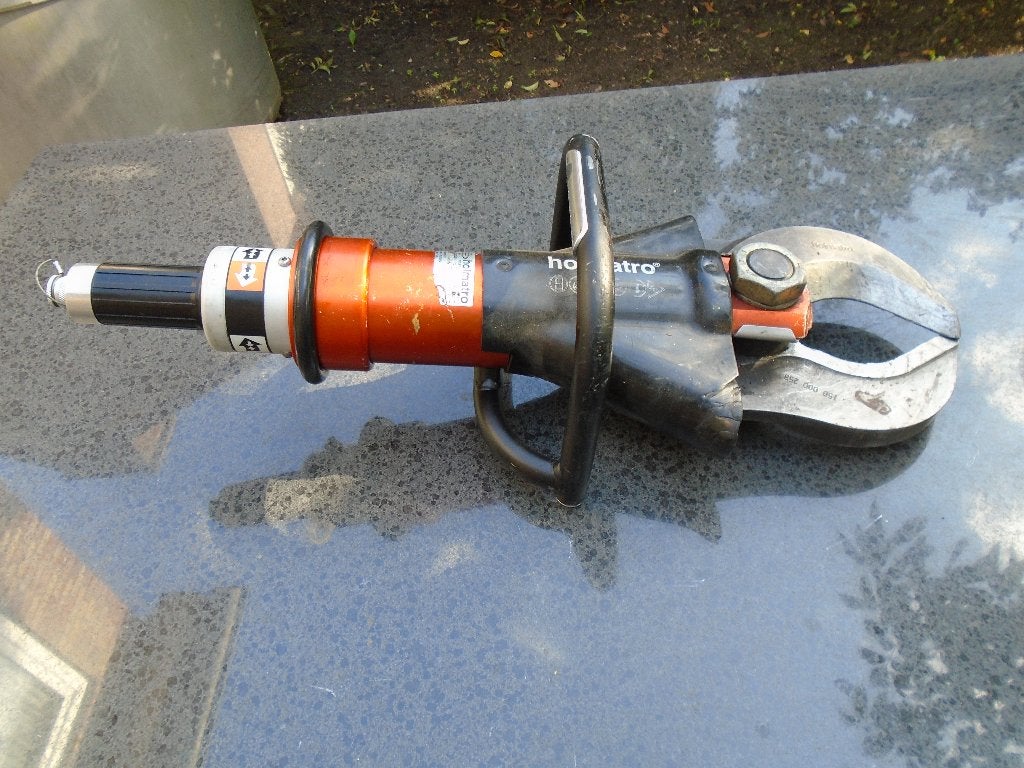Autogereedschap, knipschaar, auto red gereedschap. Holmatro, Auto diversen, Ophalen, Gebruikt