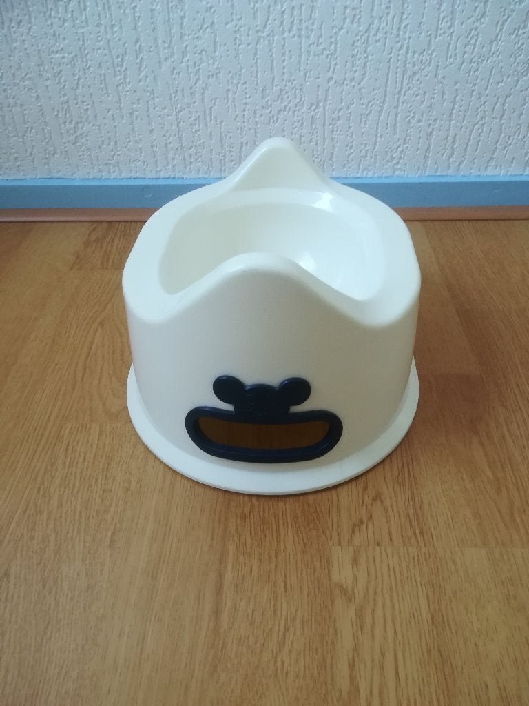 Kinderpo, crème met donkerblauw, in zeer goede staat, Ophalen of Verzenden, Zo goed als nieuw, Overige typen, Overige merken