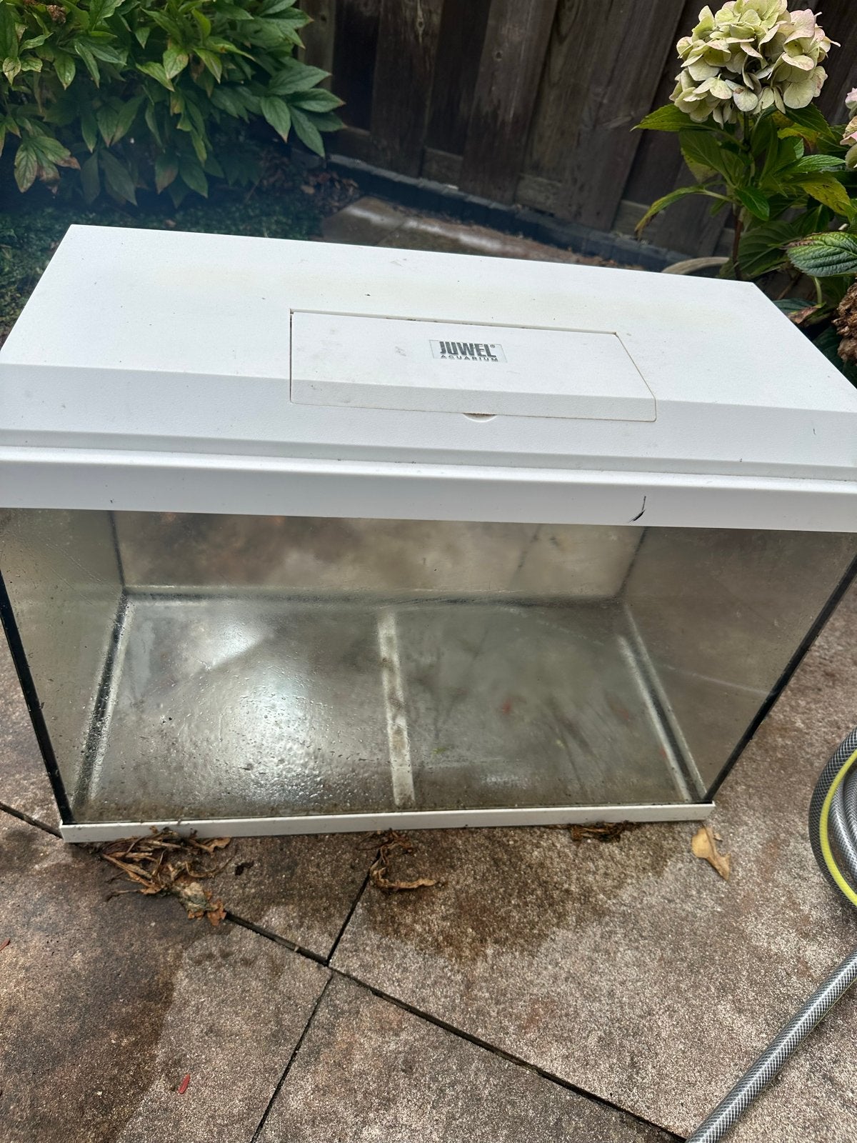 Aqarium, Ophalen, Leeg aquarium
