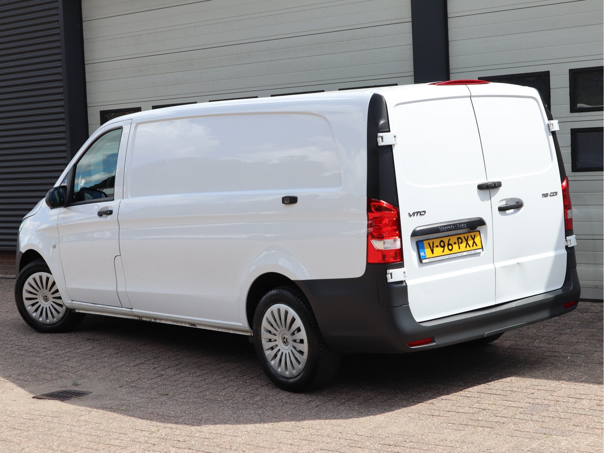Mercedes-Benz Vito 116 CDI Automaat - Euro 6 - L3 Extra Lang, Auto's, Bestelauto's, Automaat, Gebruikt, Euro 6, 4 cilinders