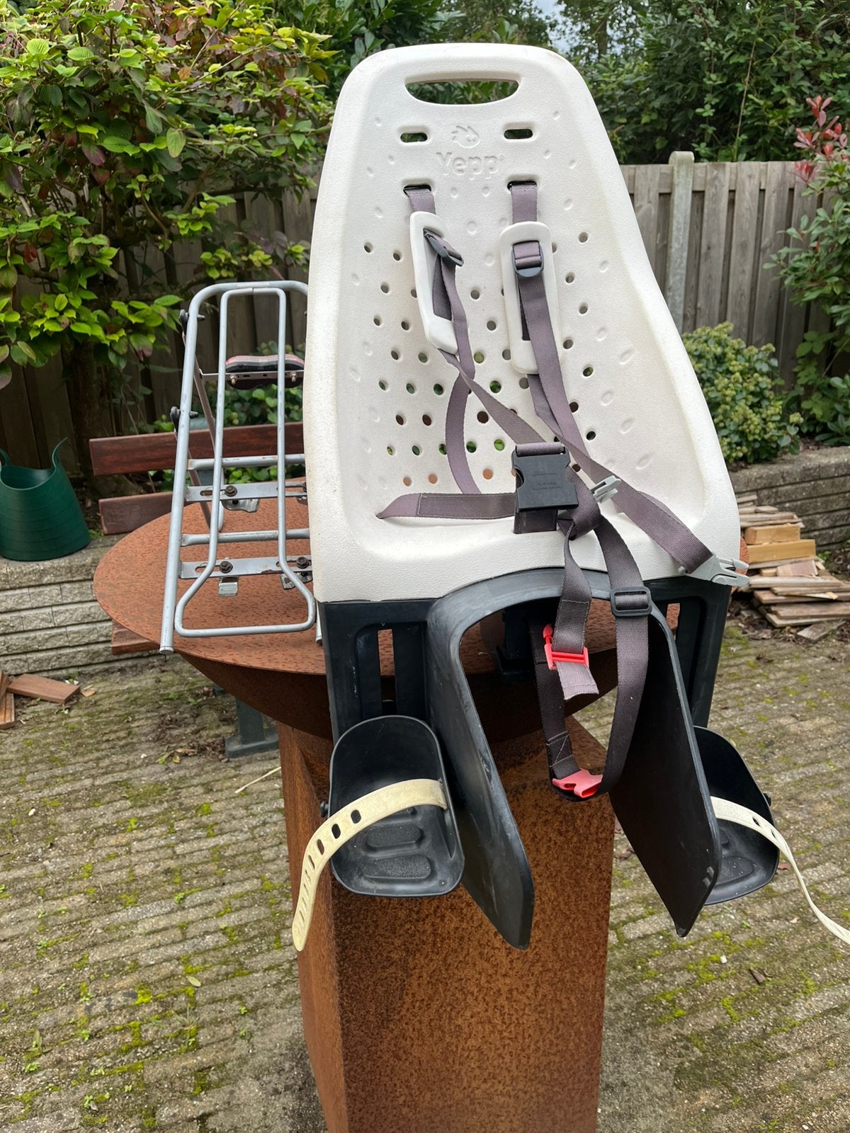 Yepp fietsstoeltje achter met adapter, Ophalen, Zo goed als nieuw