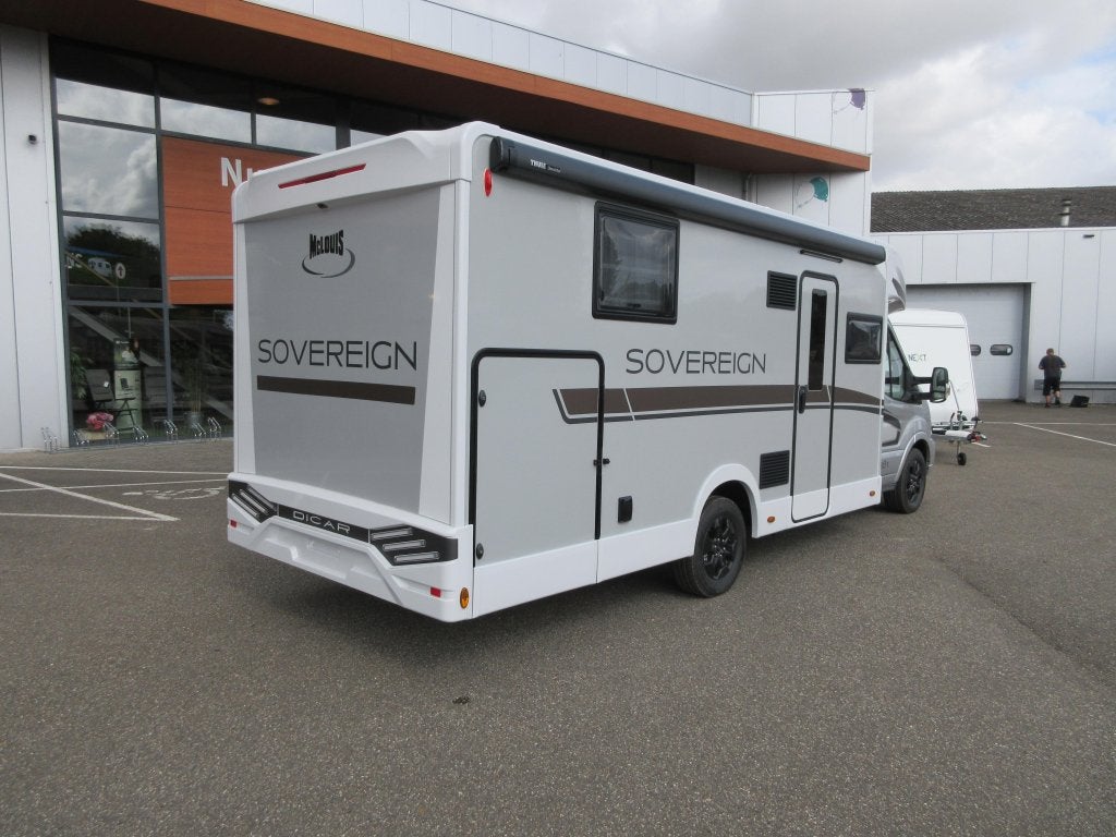 McLouis Sovereign 381 Queens bed / automaat, Caravans en Kamperen, Campers, Automaat, Chemisch toilet, Buitenlamp, Ford