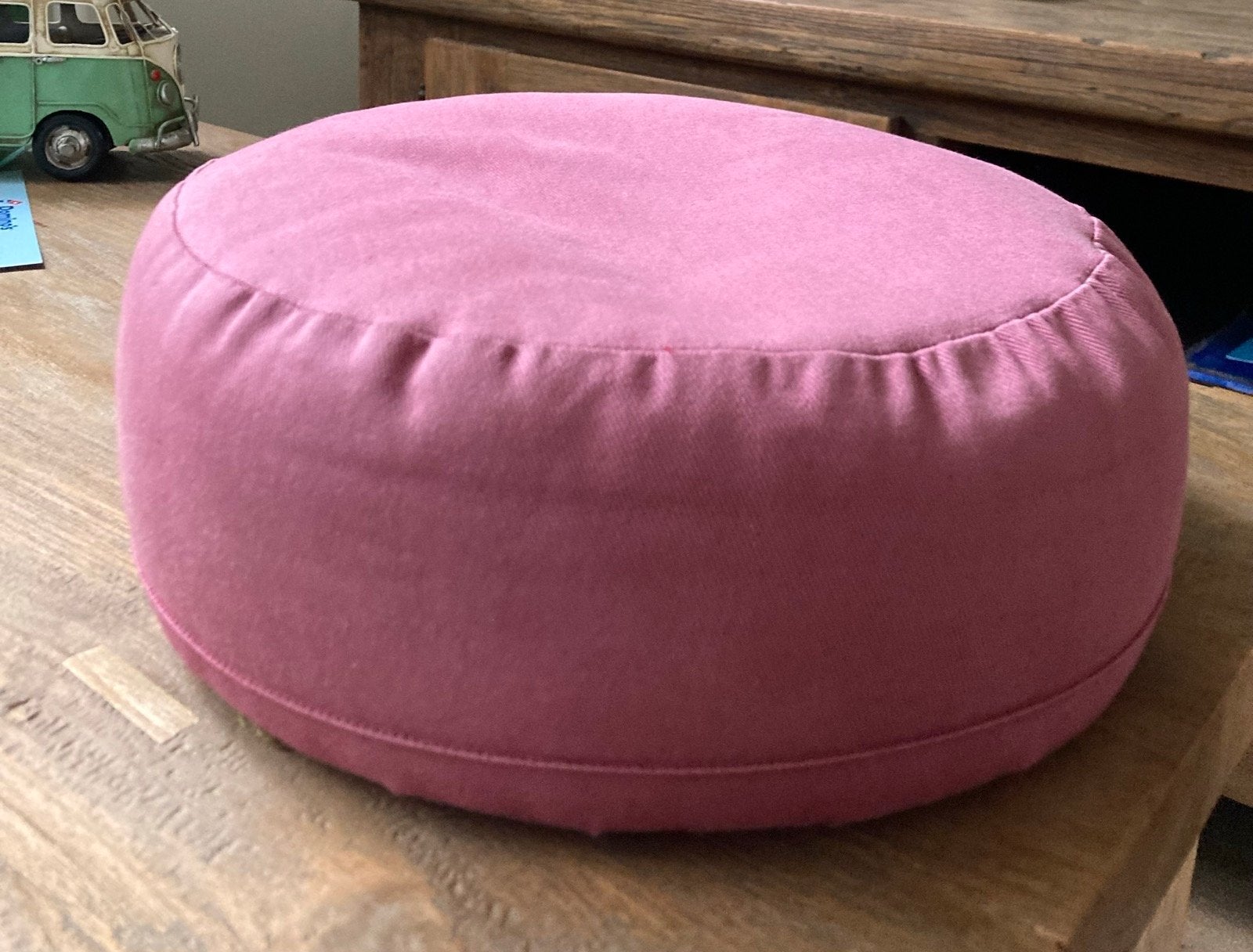 Roze meditatiekussen, Ophalen, Gebruikt