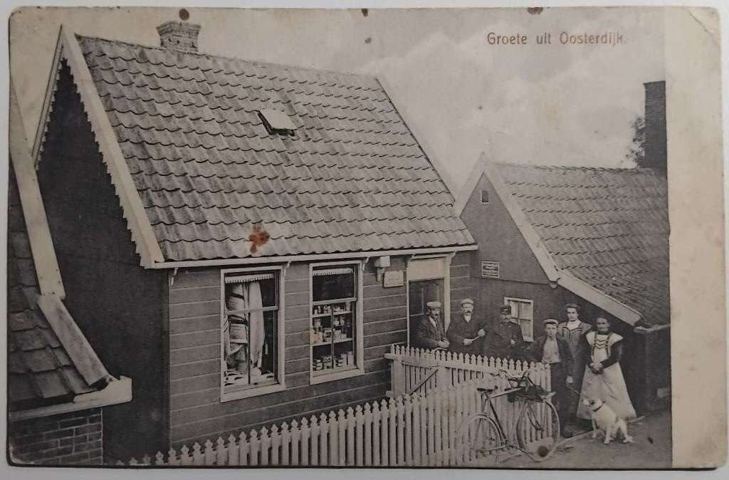 Oosterdijk Andijk (N-H) - Winkel en veel animatie, 1906, Verzamelen, Ophalen of Verzenden, Voor 1920, Gelopen, Noord-Holland