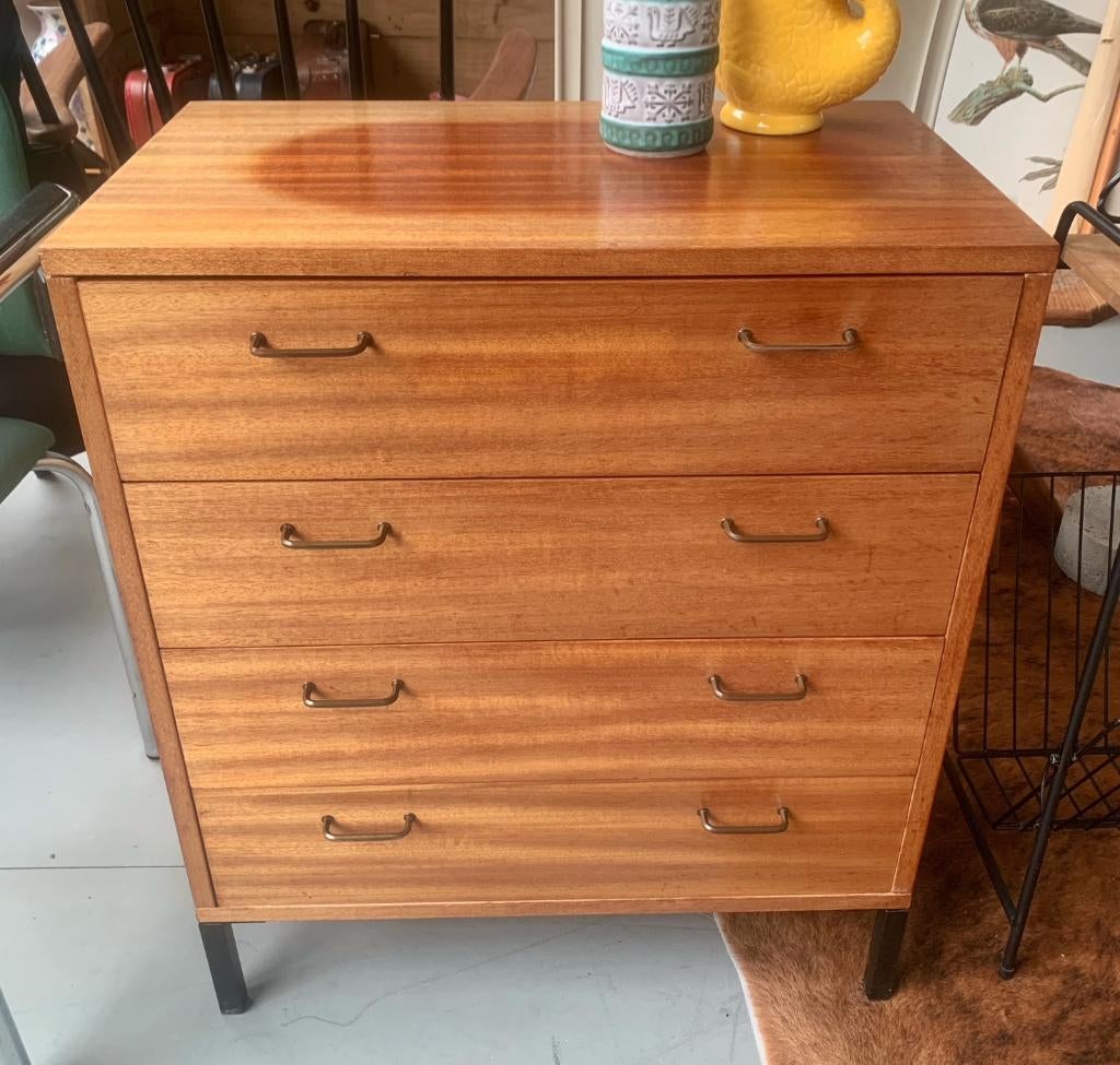 Vintage houten ladekast met 4 lades en handgrepen - kast, Gebruikt, 50 tot 100 cm, 3 of 4 laden, Onbekend