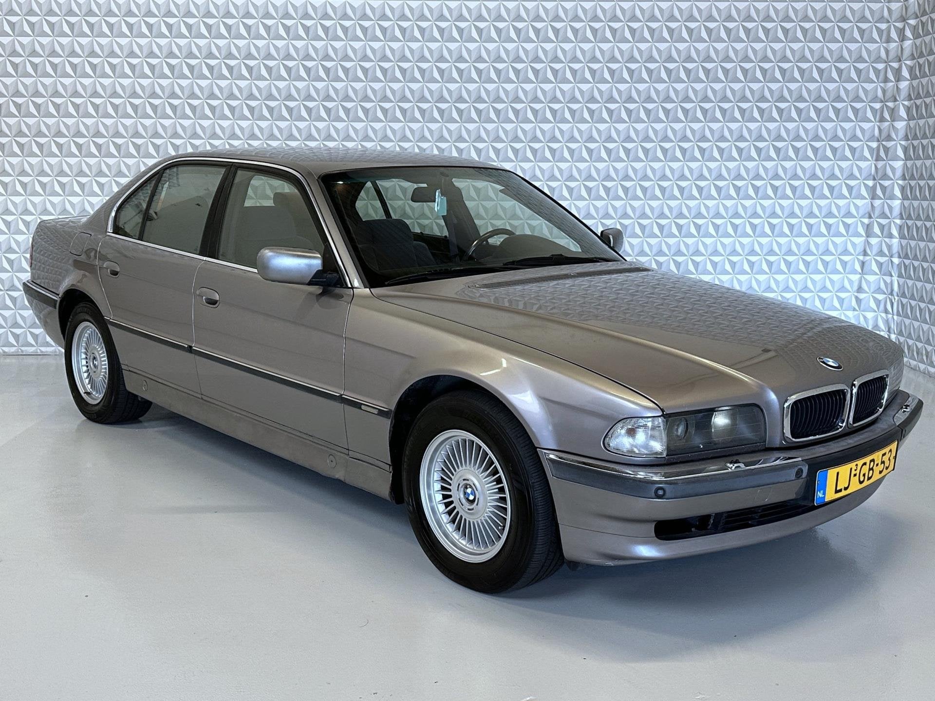 BMW 7-serie 750i V12 Youngtimer PDC Stoelverwarming Clmate+C, foto 11