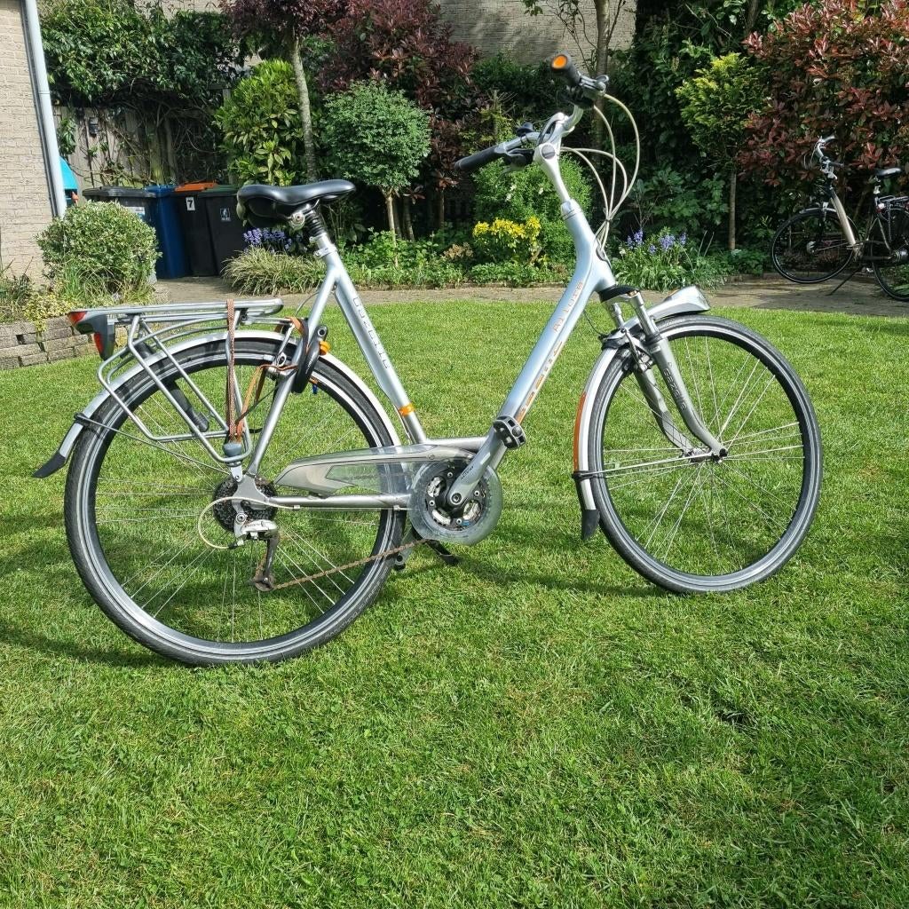Damesfiets Gazelle Allure (Aluminium 61 cm framemaat), Ophalen, Velgrem, Versnellingen, 56 cm of meer