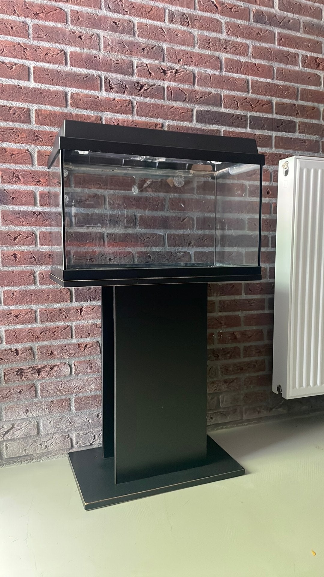 Gratis aquarium met voet, Ophalen, Gebruikt, Leeg aquarium