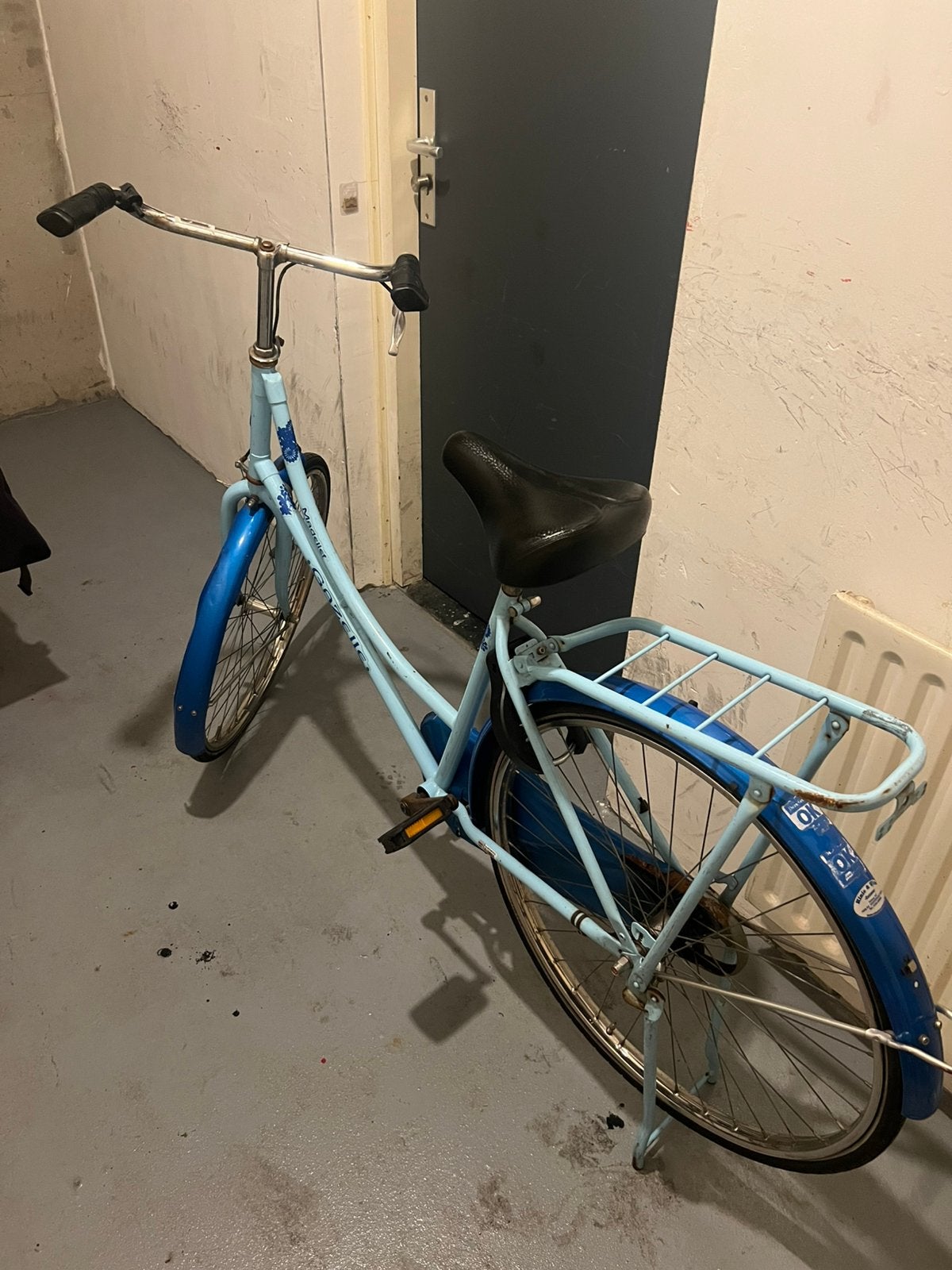 Blauwe meisjesfiets gazelle, Ophalen, Gebruikt, Terugtraprem, Handrem