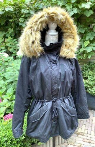 H&M jas voor de winter maat 46, Ophalen of Verzenden, Zo goed als nieuw, Maat 46/48 (XL) of groter, Zwart