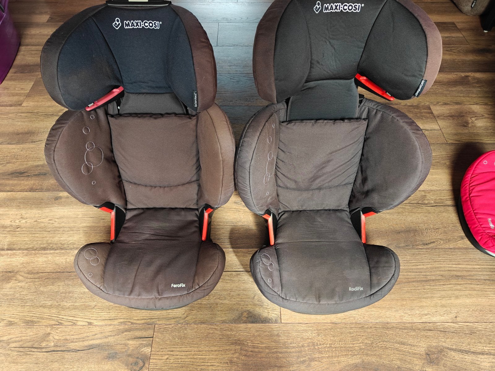 2 Maxi-Cosi autostoelen: FeroFix en RodiFix met Isofix, Kinderen en Baby's, Autostoeltjes, Ophalen, Gebruikt, 15 t/m 36 kg, Zijbescherming