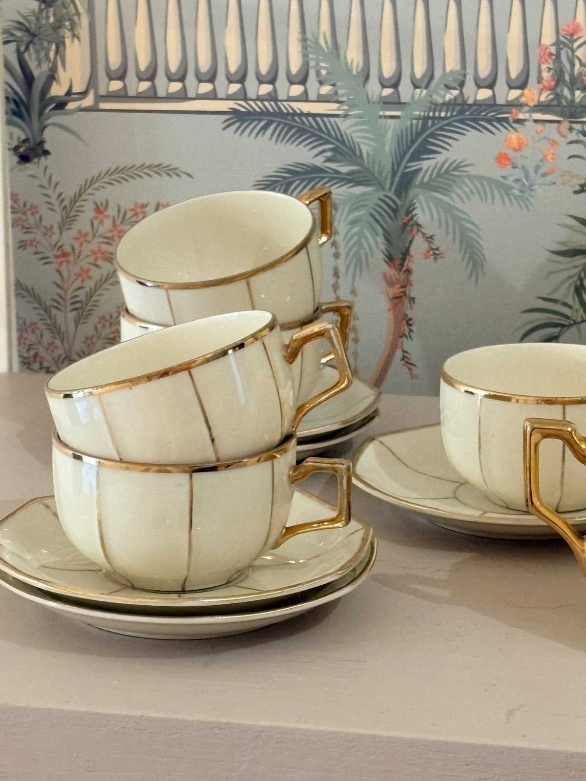Foto 2 van Antiek Art Deco Porseleinen Koffie- en Theeservies