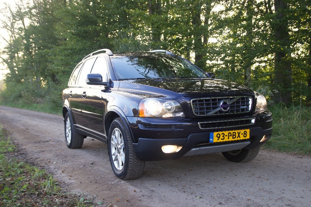 Volvo XC90 2.5T Limited Edition 7-Zits | Benzine | Topstaat, Navigatiesysteem, Blauw, 7 stoelen, 2521 cc