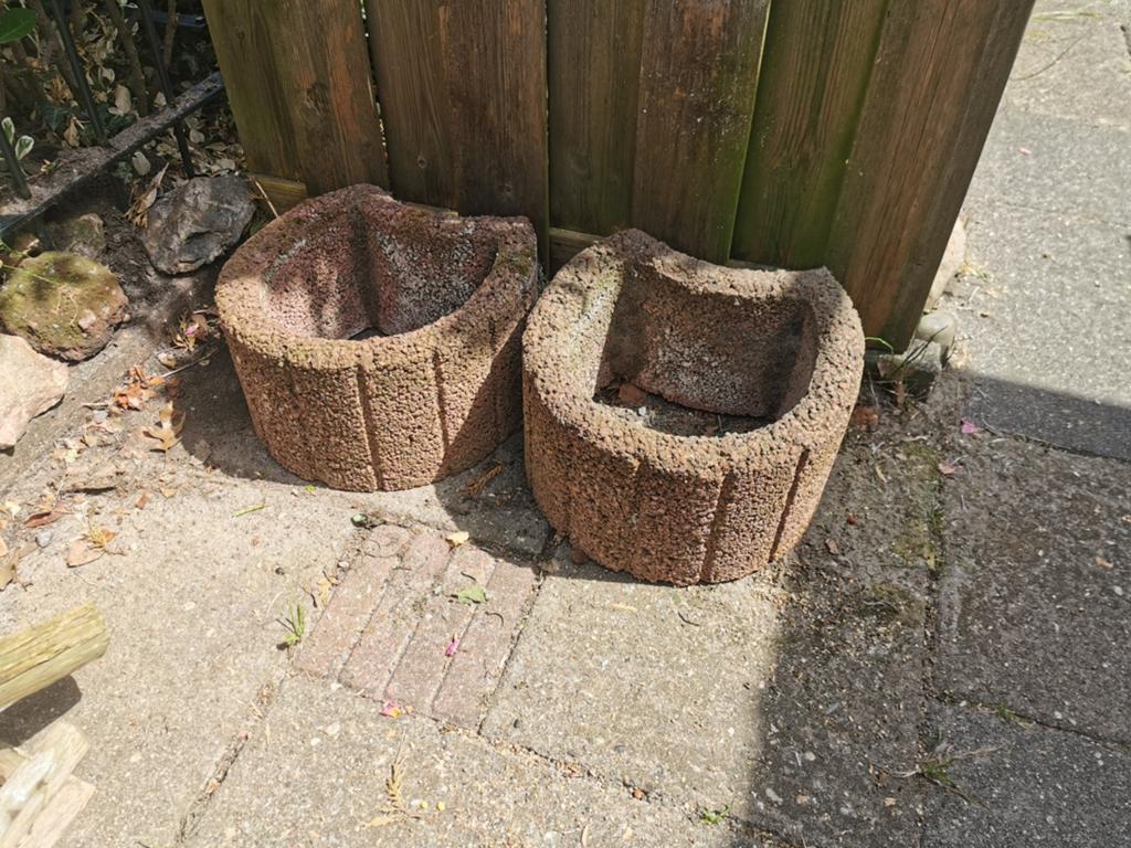 Gratis planten/bloembak, Ophalen, Rond, Hout