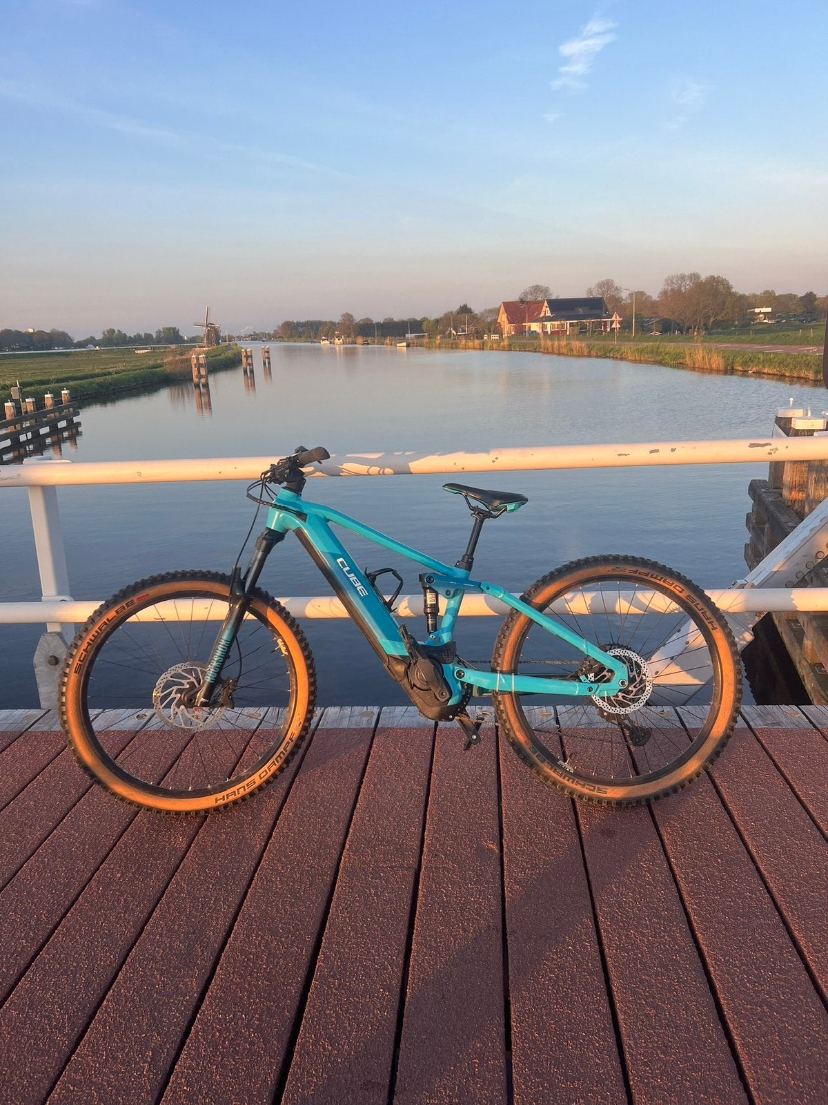 Elektrische cube mountainbike, 47 tot 51 cm, Ophalen, Zo goed als nieuw, Aluminium