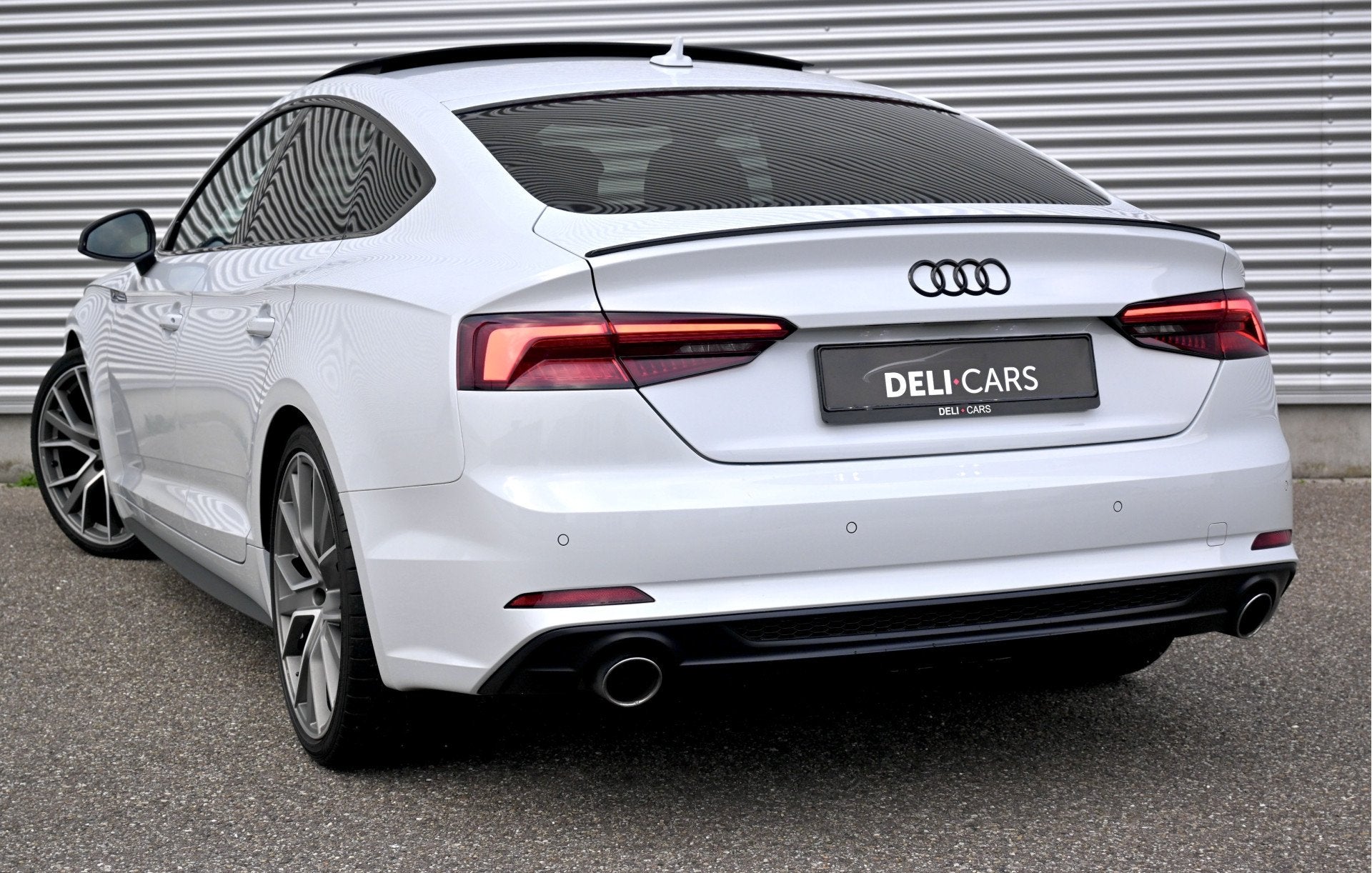 Audi A5 Sportback 40 TFSI S-line black edition | B&O | Virtu, Auto's, Audi, Gebruikt, 1984 cc, Wit, A5