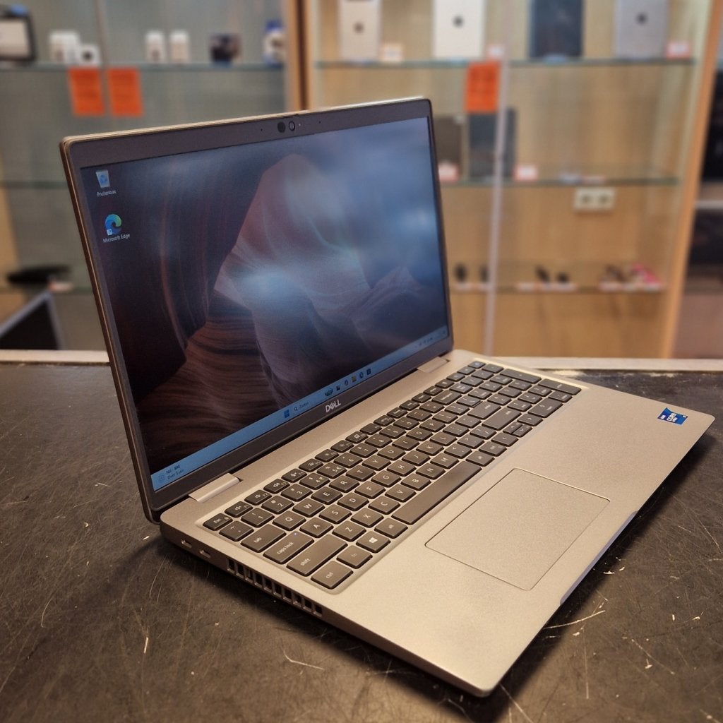 Dell Latitude 5520 Intel Core i7-1185G7 V Pro 16GB 512GB SSD, Computers en Software, Dell, Zo goed als nieuw, Support@Dell.com