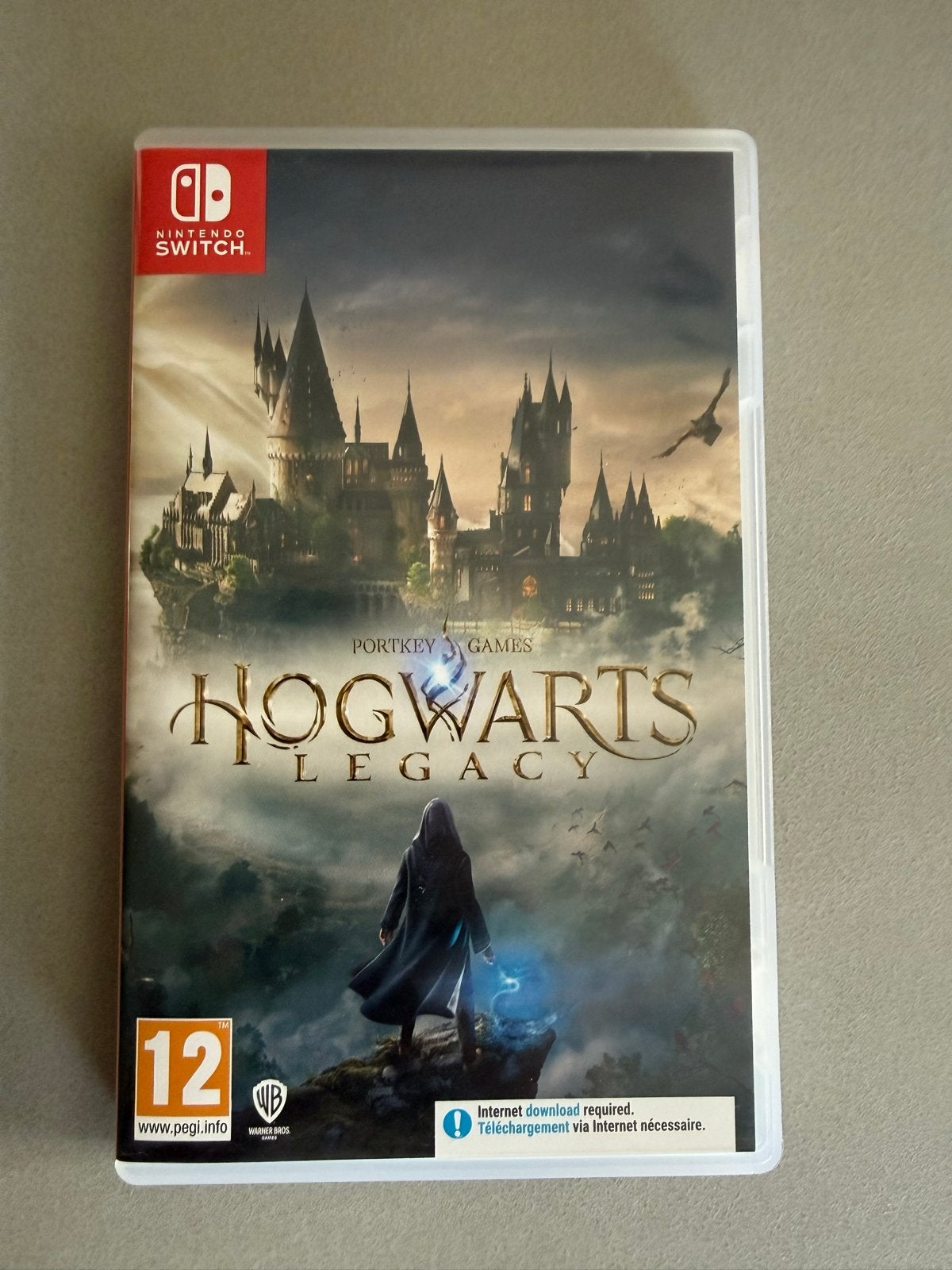 Hogwarts Legacy Nintendo Switch - Nieuwstaat, Spelcomputers en Games, Spelcomputers | Nintendo Switch, Met games, Ophalen of Verzenden
