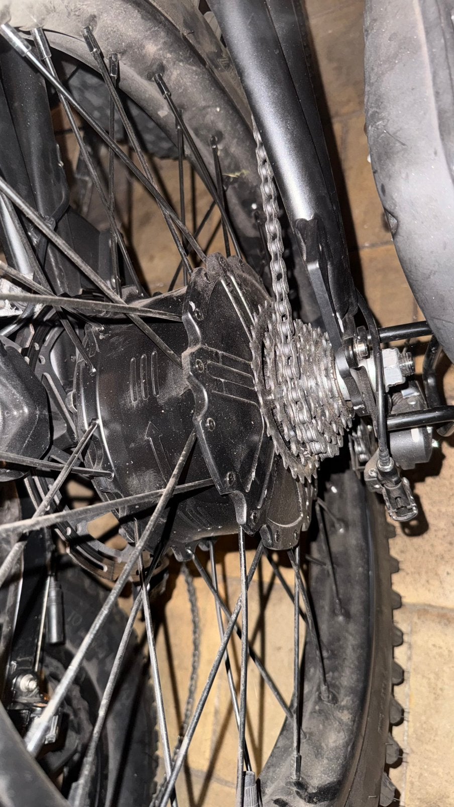 Gt2000 motor, Staal, Ophalen of Verzenden, Zo goed als nieuw, Motor