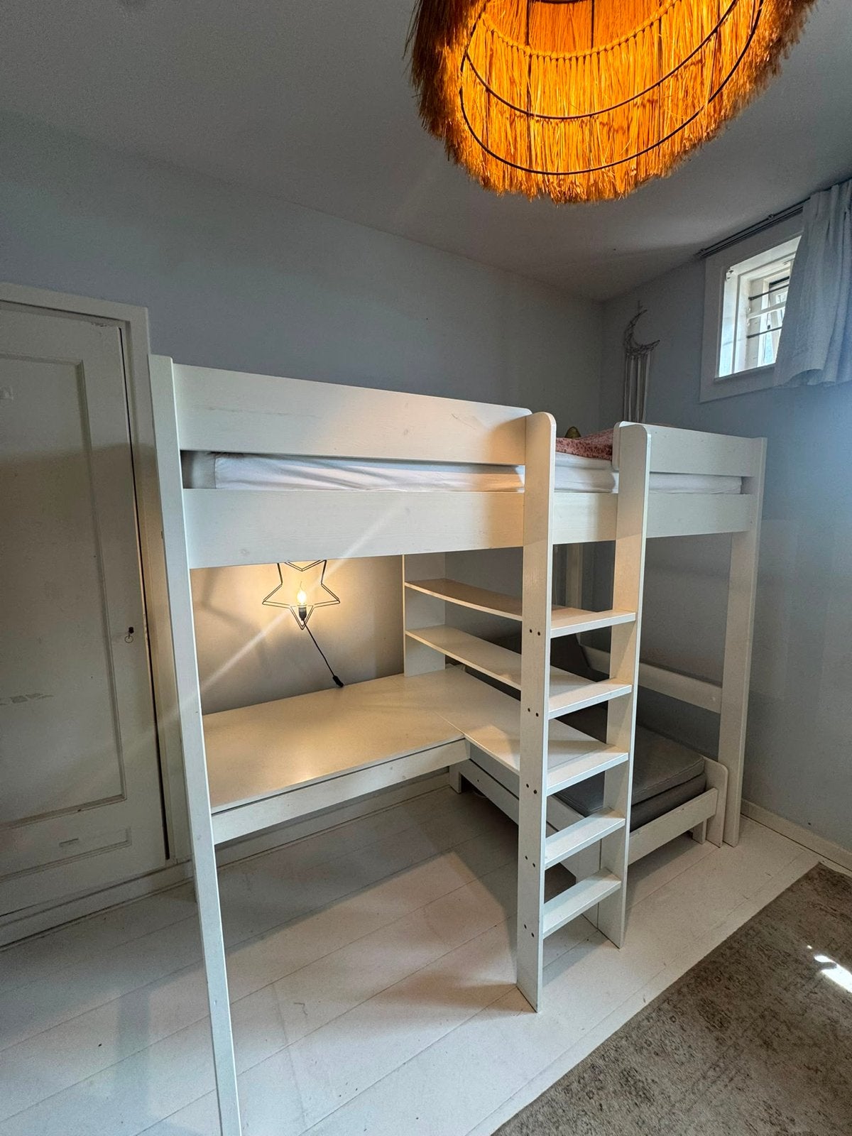 NOUS Kids Robin Hoogslaper met Bureau en Logeerbed, Ophalen, 85 tot 100 cm, Gebruikt, Hoogslaper of Stapelbed