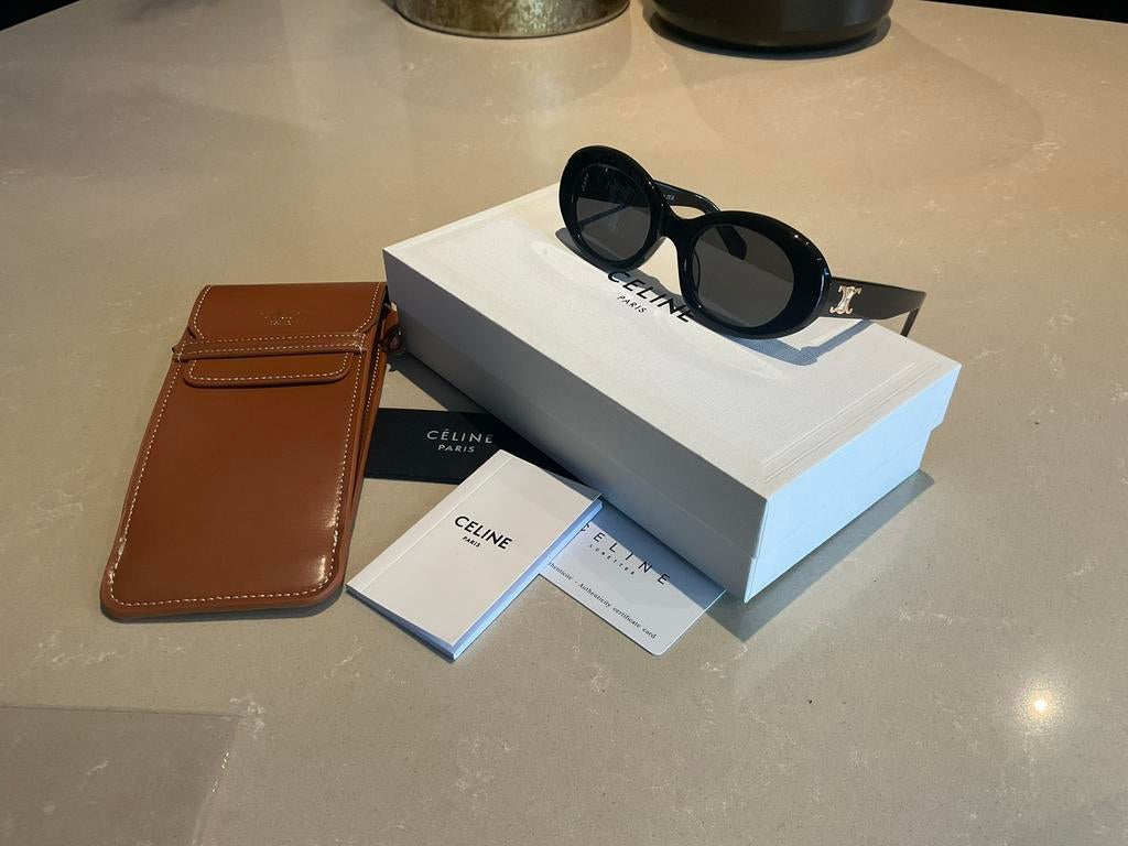 Celine zonnenbril CL40194U 01A, Zonnebril, Zwart, Zo goed als nieuw, Ophalen