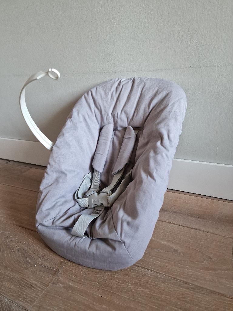 Tripp Trapp Newborn Set met speelgoedhanger, Kinderen en Baby's, Kinderstoelen, Ophalen of Verzenden, Zo goed als nieuw, Meegroeistoel