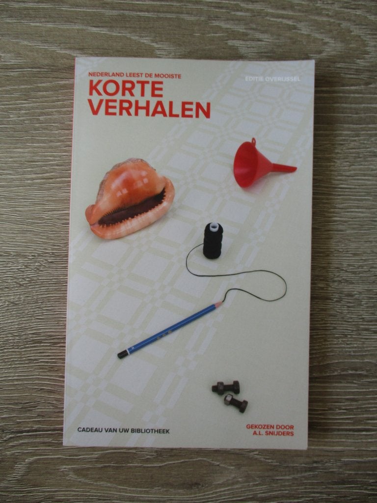 Nederland leest de mooiste korte verhalen editie overijsse, Ophalen of Verzenden, Gelezen