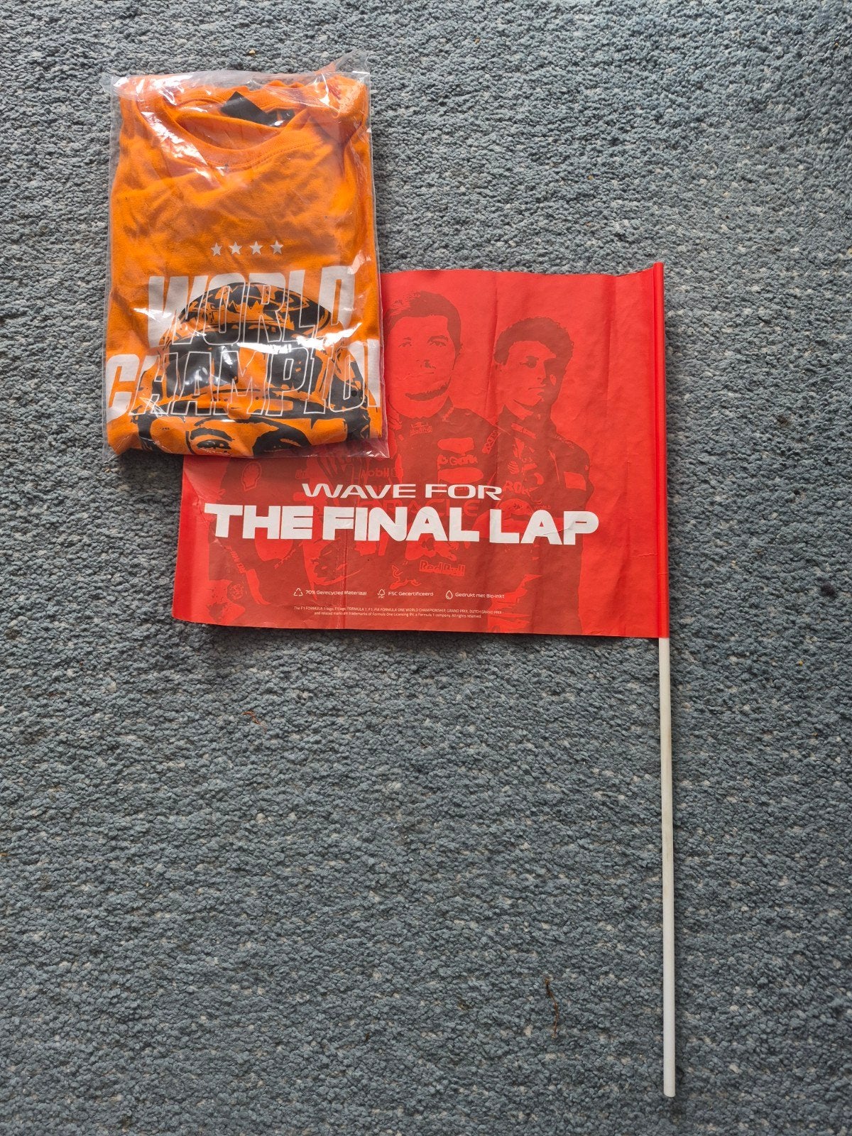 Verstappen W.k titel shirt incl vlag, Verzamelen, Ophalen of Verzenden, Formule 1