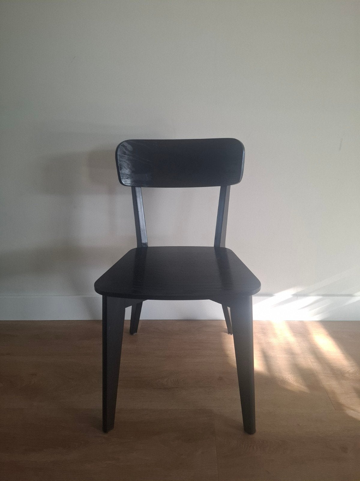 Zwarte houten stoel, Huis en Inrichting, Ophalen, Gebruikt, Zwart, Hout