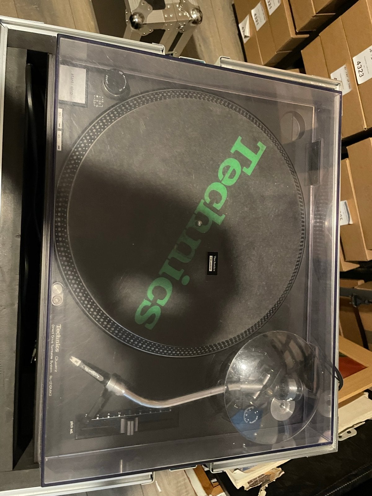 2 stuks Technics SL-1210MK2  met flightcase, Audio, Tv en Foto, Ophalen, Gebruikt, Pitch-regelaar, Platenspeler