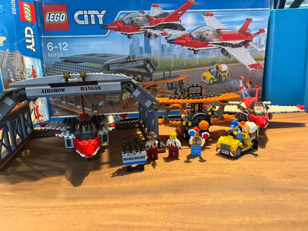 Lego city vliegveld luchtvaartshow 60103, Lego, Ophalen of Verzenden, Complete set, City