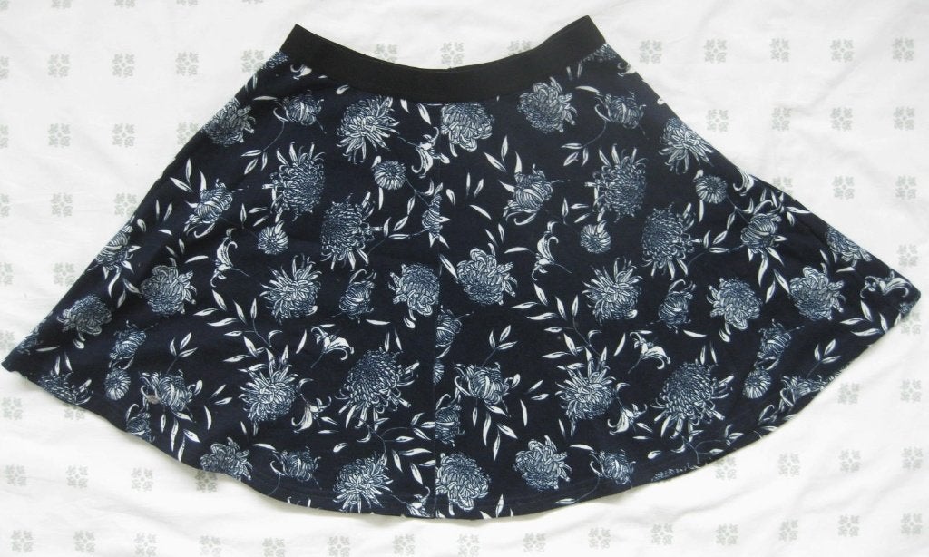 Atmosphere blauwe cirkelrok, met witte bloemen, maat 36-38, Maat 38/40 (M), Atmosphere, Blauw, Ophalen of Verzenden